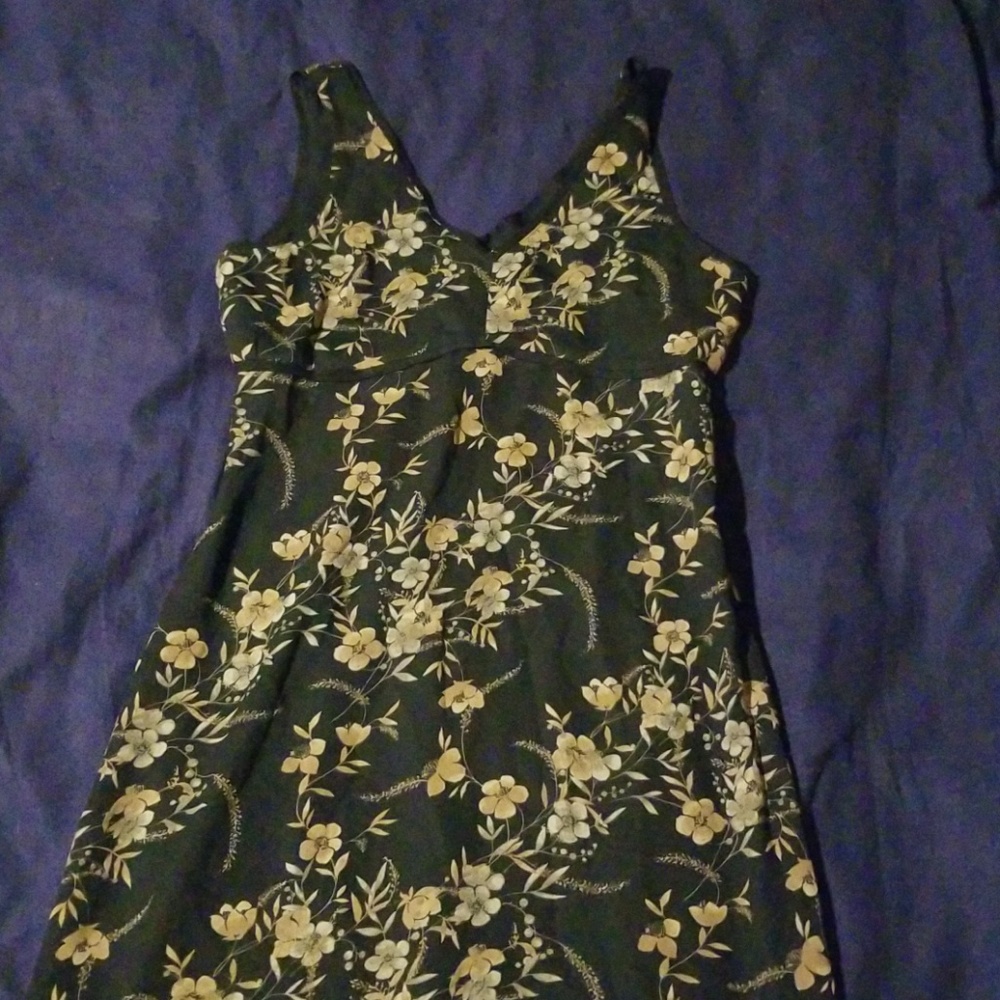 EUC OLD NAVY FULL LENGTH DRESS